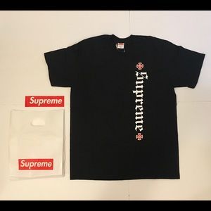 Men’s Supreme T-shirt (bag and sticker included) M